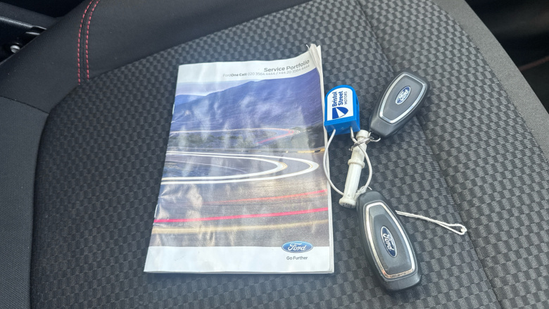 Ford Puma 1.0 EcoBoost Hybrid mHEV 155 ST-Line 5dr Petrol Hatchback